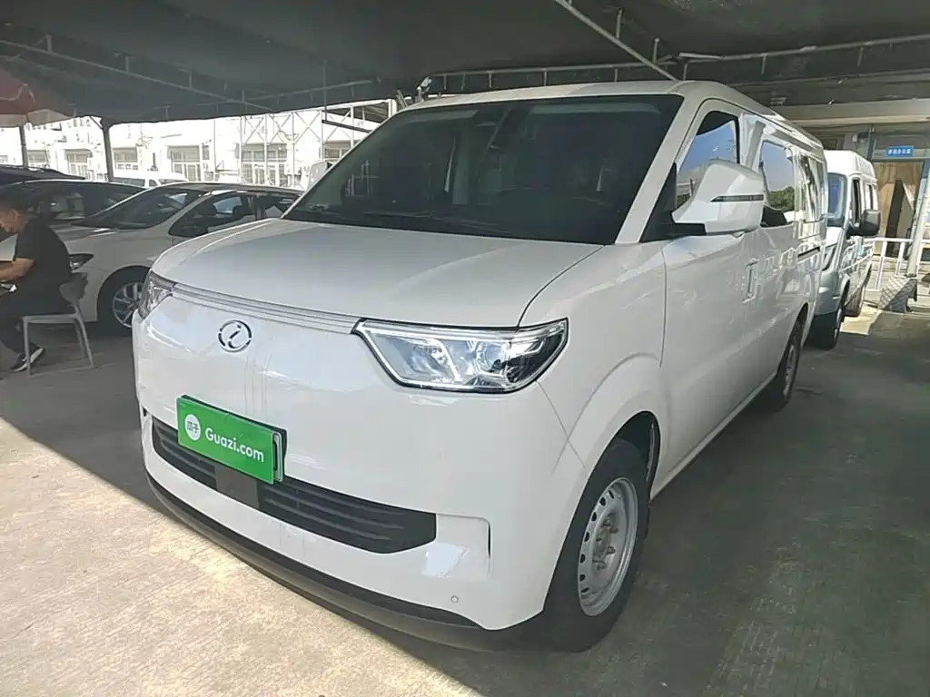 Ruichi New Energy EC75 2025 2025 Passenger Smart Super Charge Edition Surpass Type I 52.16kWh