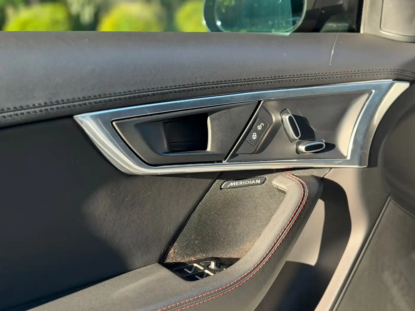 Jaguar F-TYPE 2019 2019 2.0T Coupe