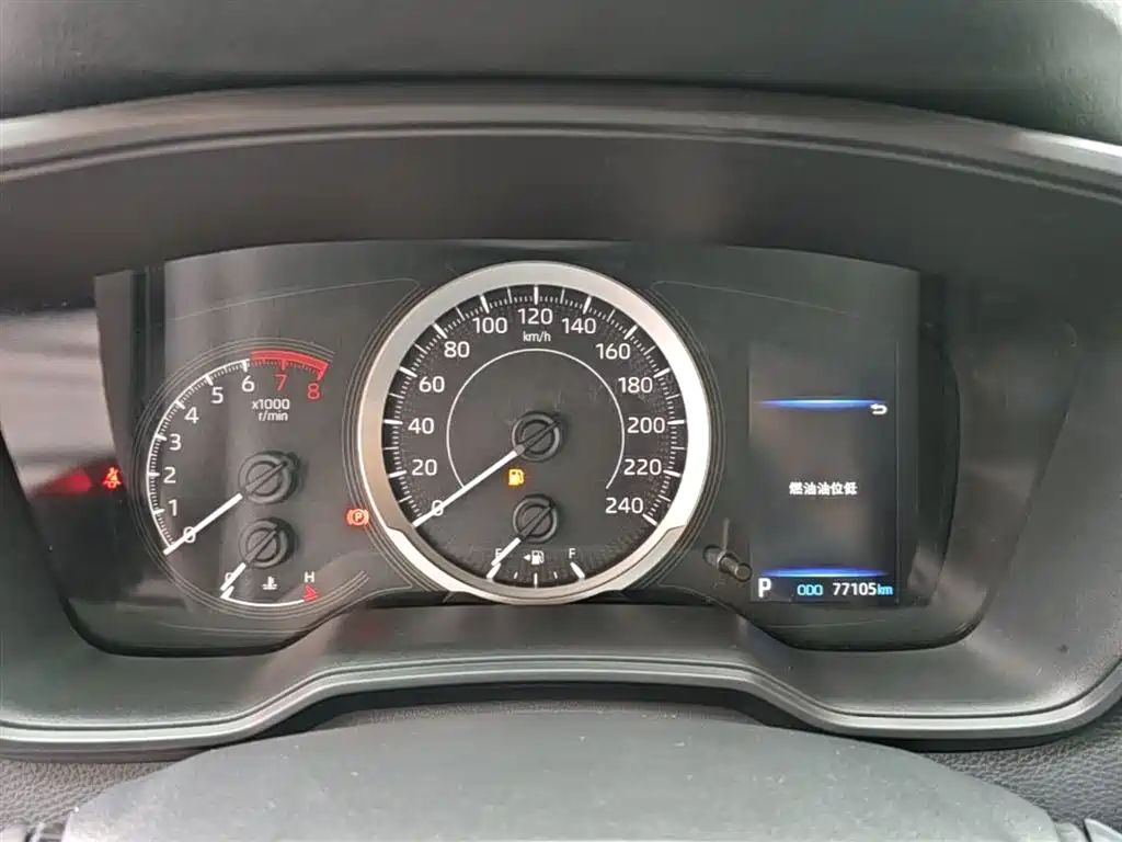 Toyota Corolla 2021 1.2T S-CVT Elite PLUS Edition фото 12