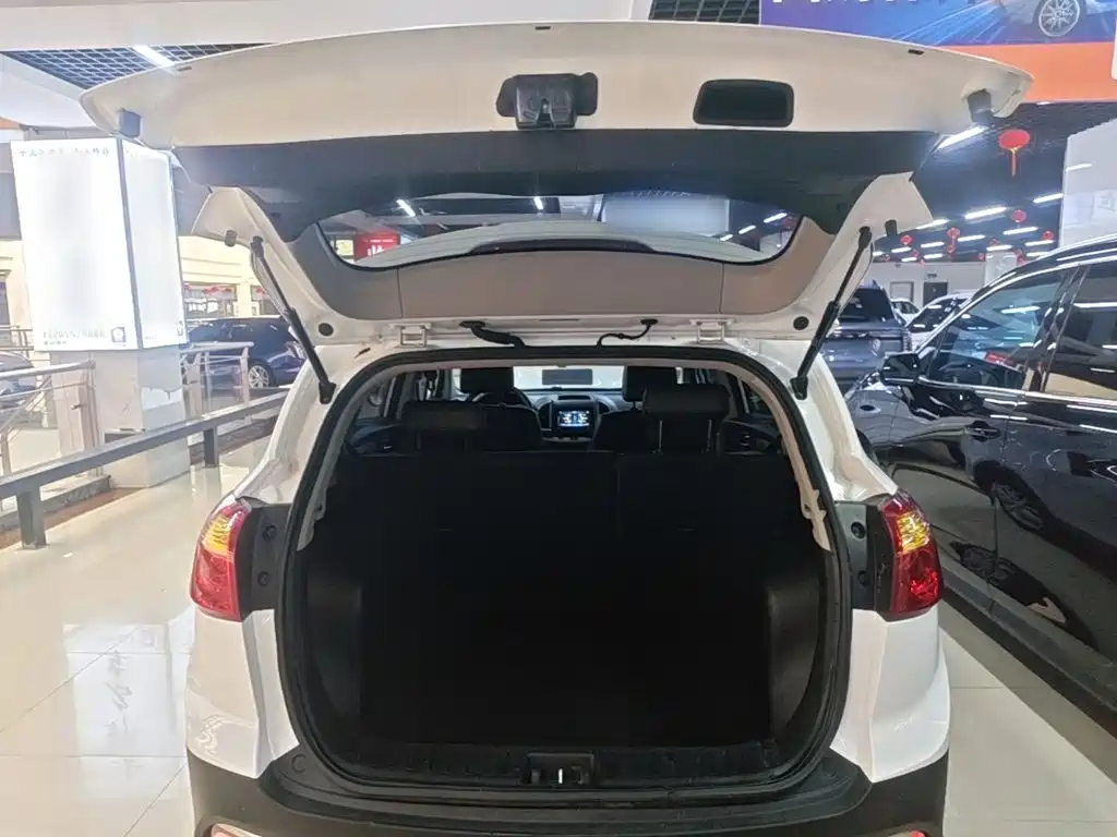 JAC Refine S3 2015 2014 1.5L Manual Luxury Smart