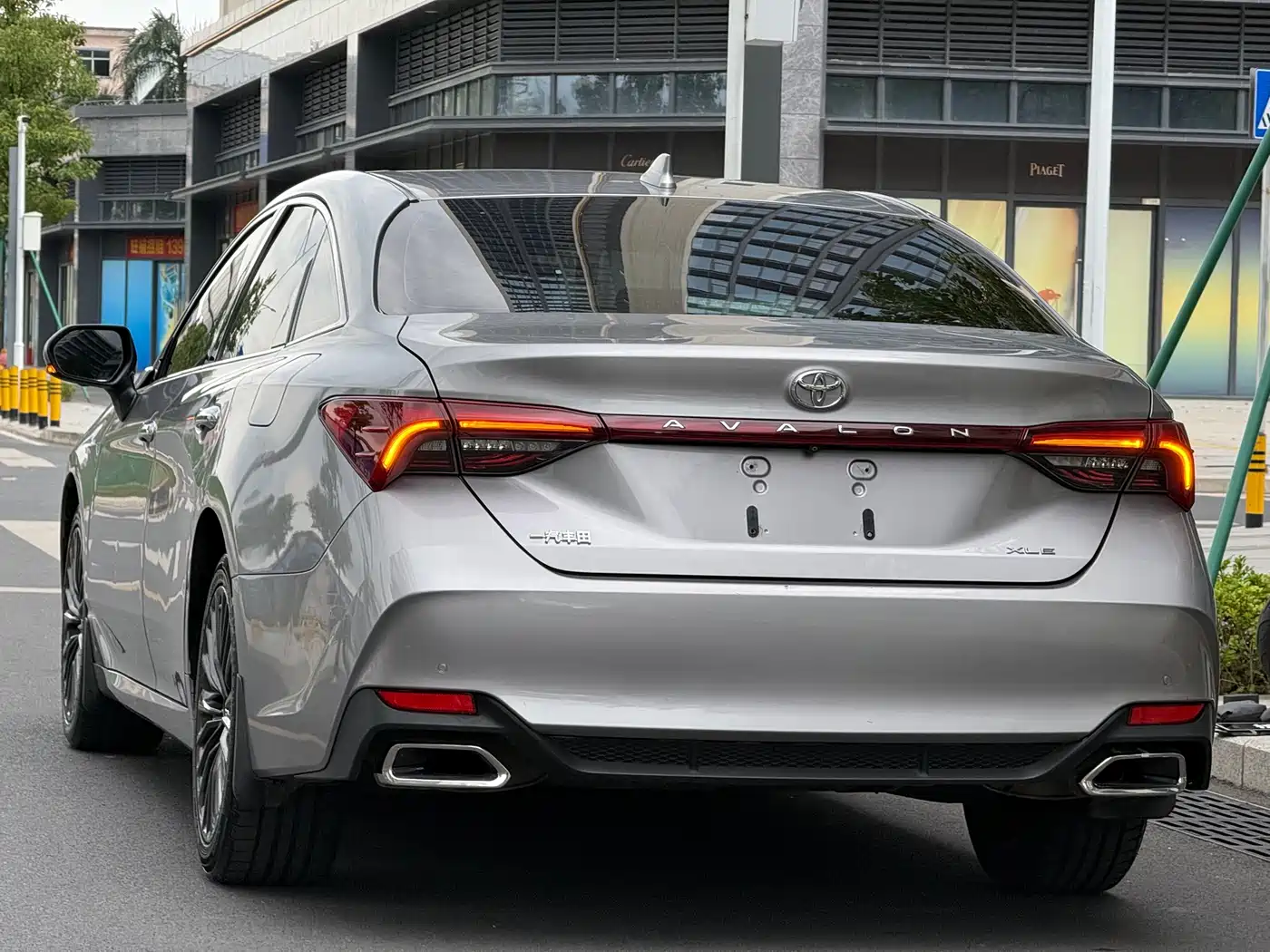 Toyota Avalon 2019 2.0L XLE Premium Edition (China VI) фото 19
