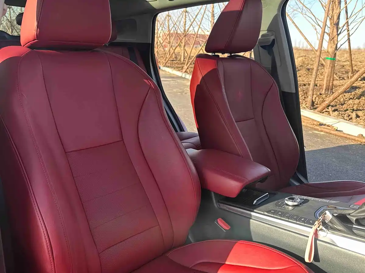 WEI PAI WEI BRAND VV5