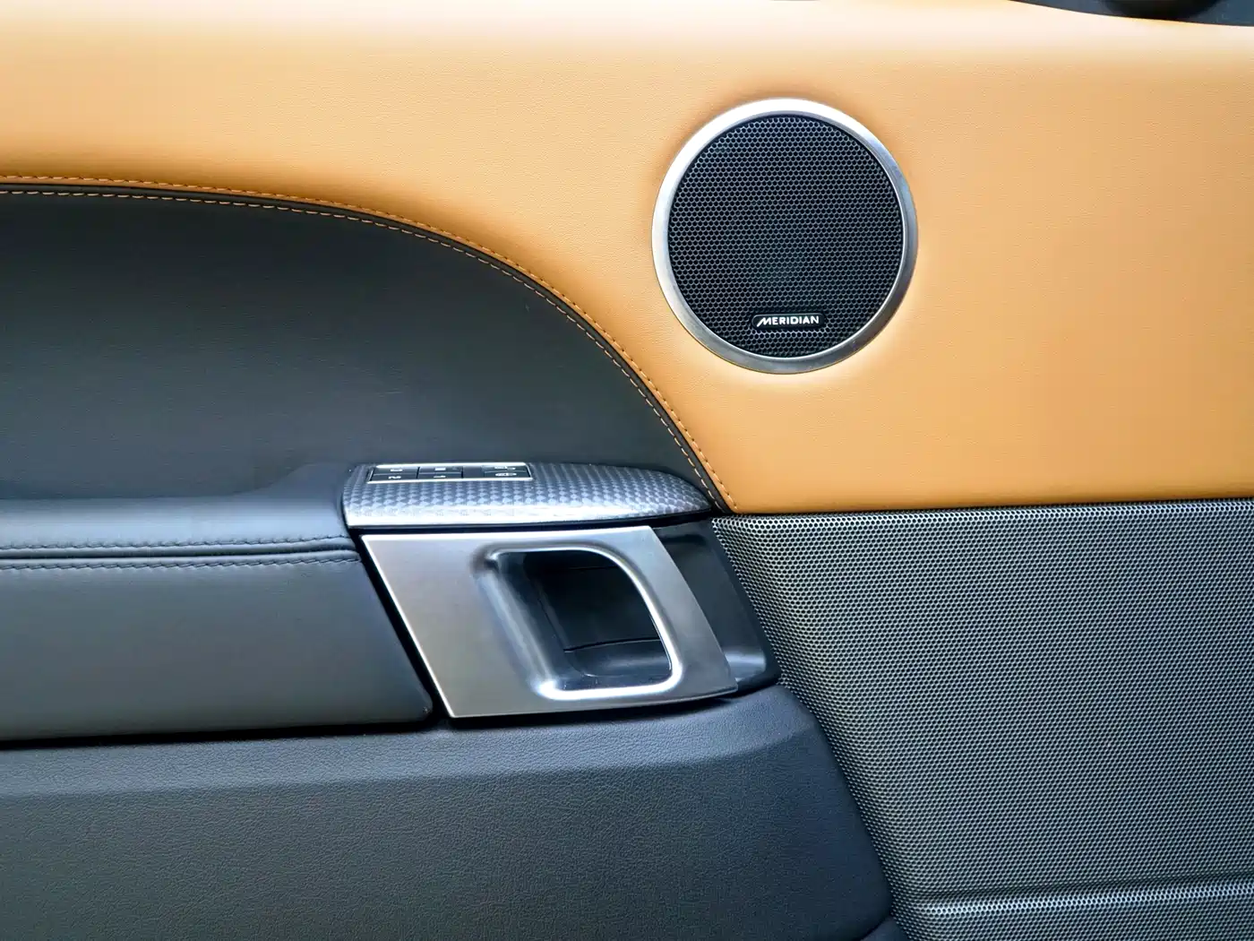 Land Rover Range Rover Sport 2020 3.0 L6 HSE DYNAMIC фото 15