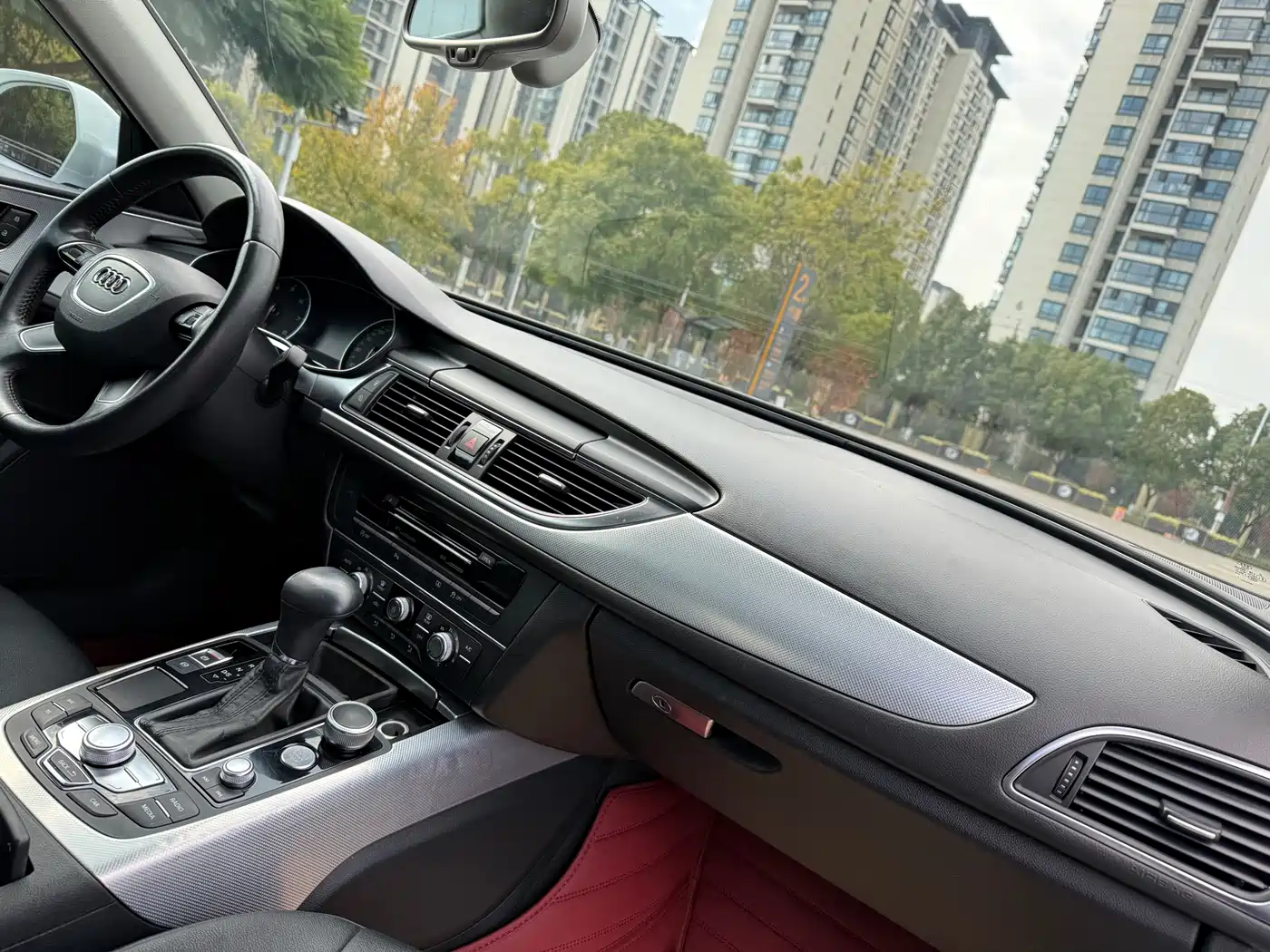 Audi A6L 2014 TFSI Standard фото 20