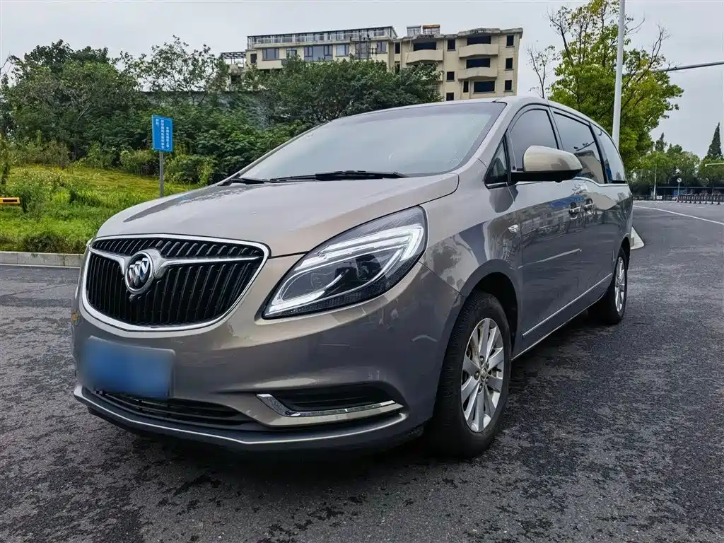 Buick GL8 2018 28T Luxury Model China VI фото 2
