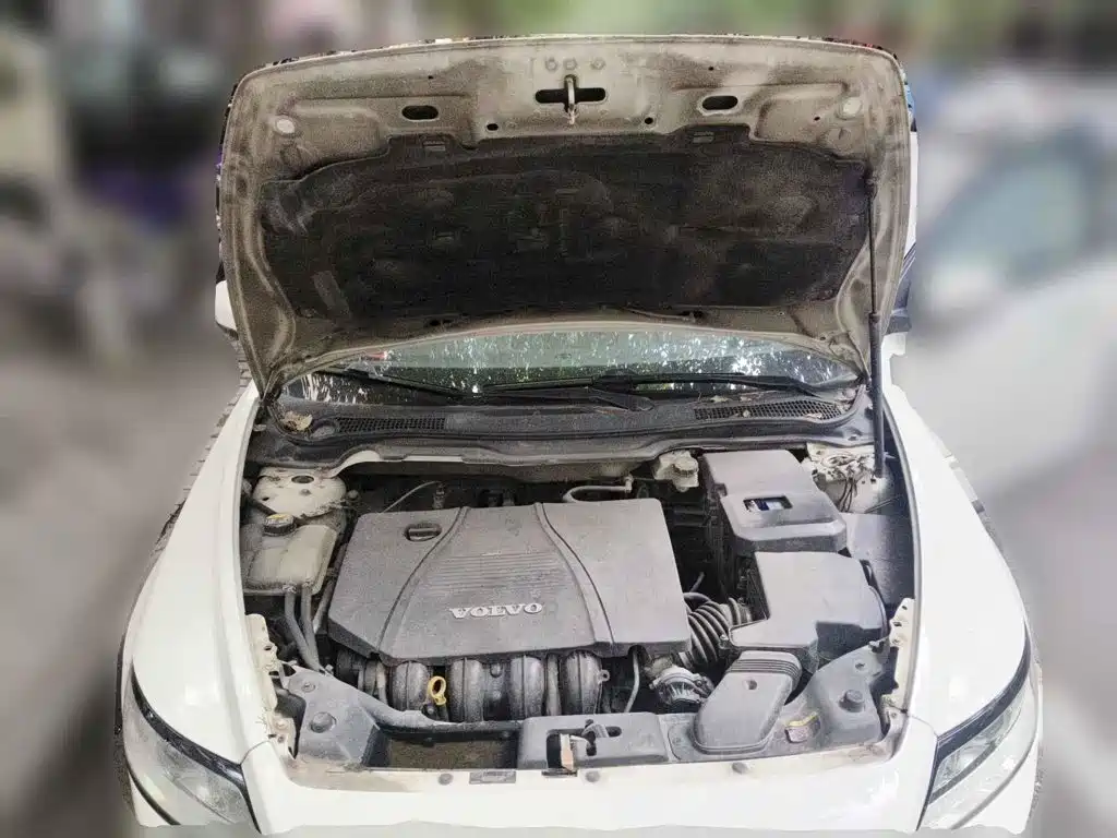 2010 Volvo S40