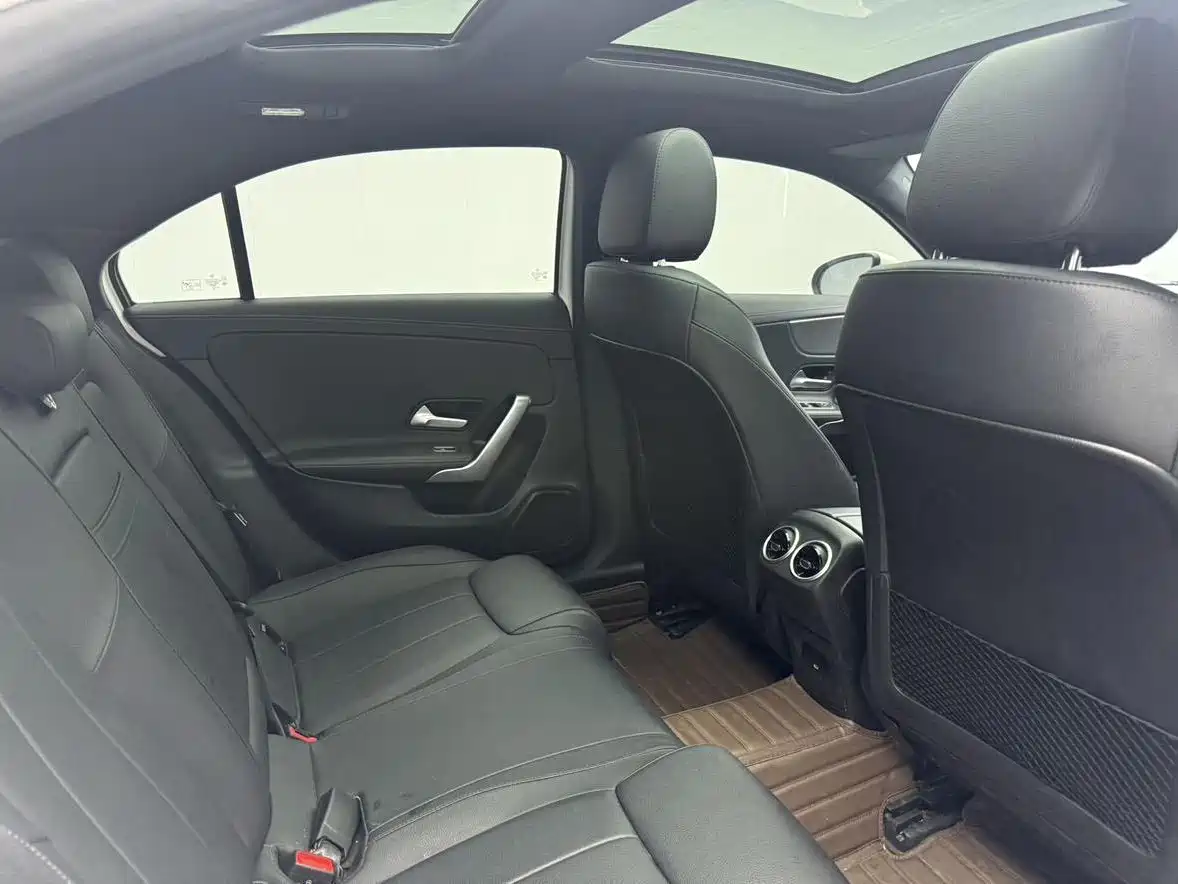 MERCEDES-BENZ A CLASS