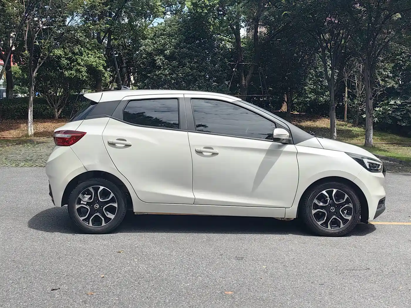 JMCG New Energy Yizhi EV3 2021 2019 Model Joy Run Version