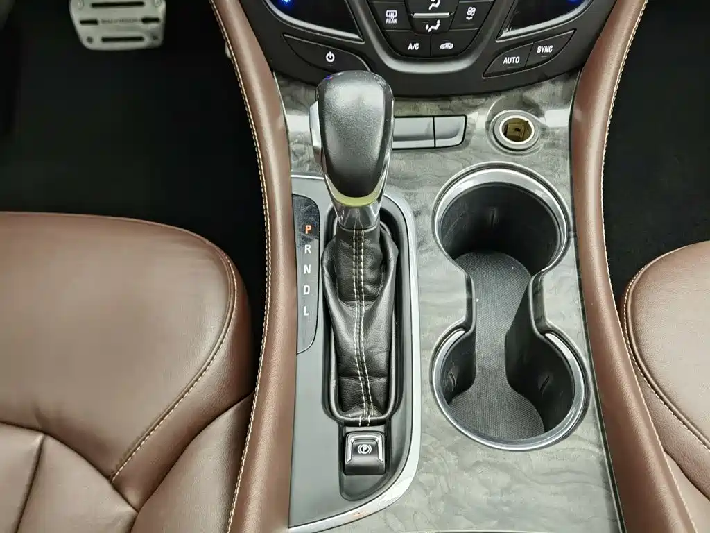 Buick Envision Plus 2015 2014 28T 4WD Elite