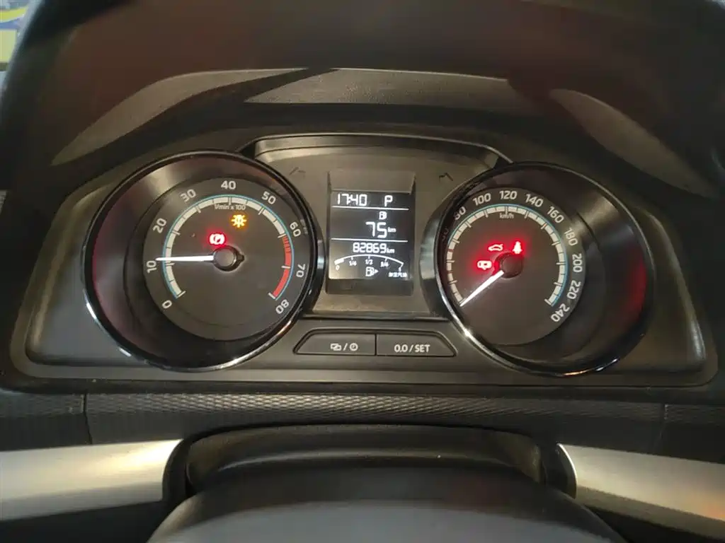 Škoda Kamiq 2020 Model 1.5L Automatic Standard фото 12