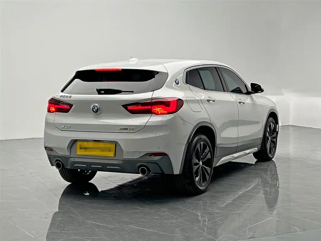 BMW X2 2023 sDrive25i M Off-Road Package фото 6
