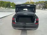 Photo 7 - Volkswagen Passat