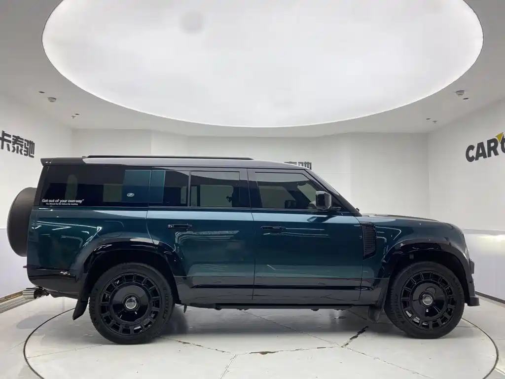 Land Rover Defender 2025 2025 130 3.0T P400 7-Seater Luxury Edition