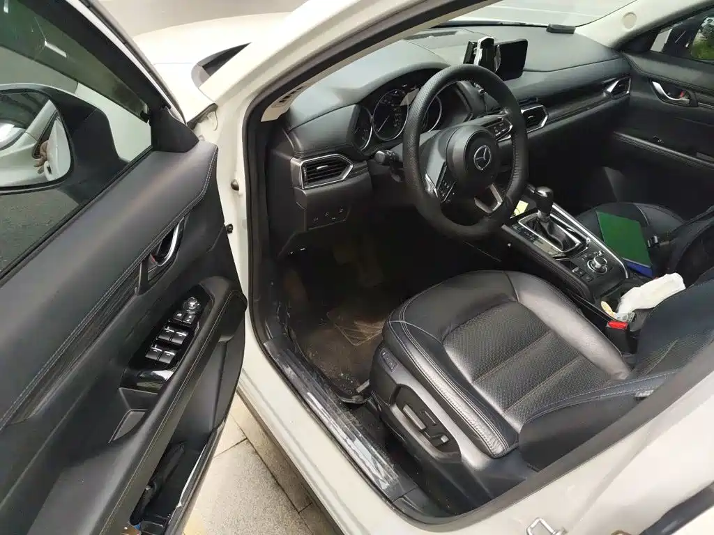 Photo 13 - Mazda CX-5