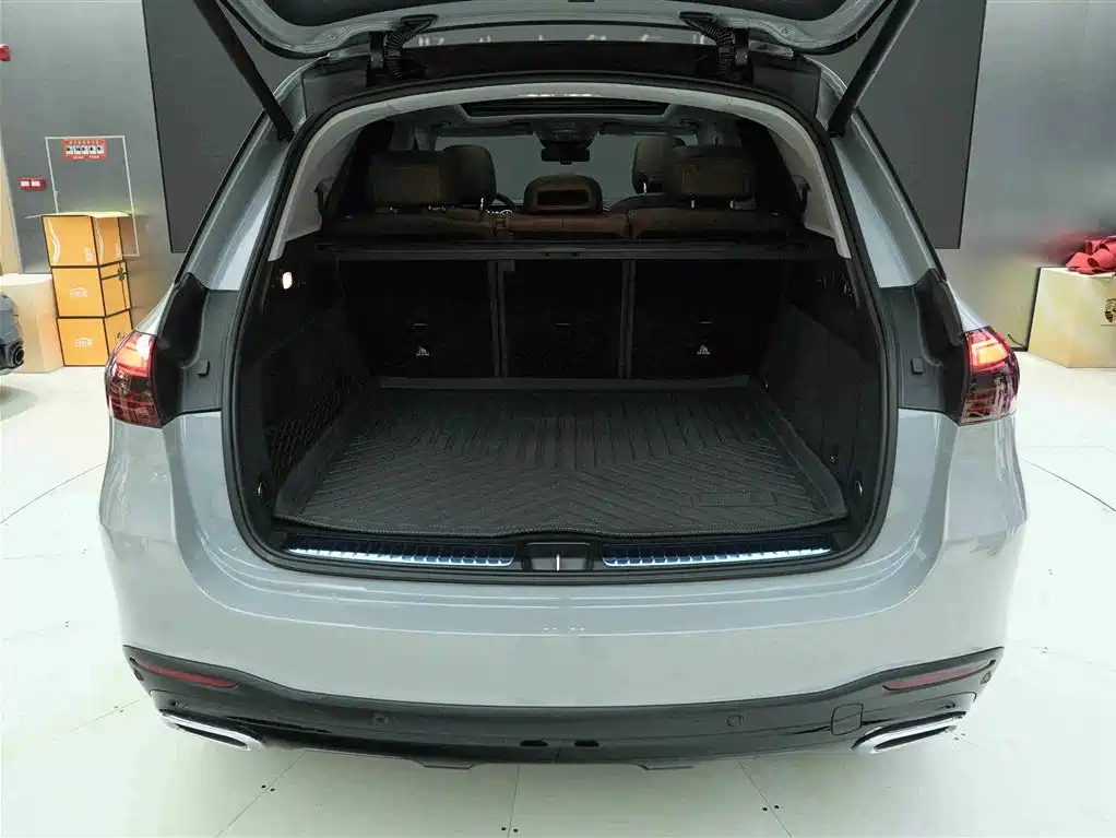 Mercedes-Benz GLE 2024 GLE 450 4MATIC Fashion фото 28
