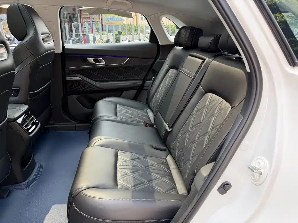 Changan UNI-K iDD 2026 2023 Smart Electric iDD 1.5T 135km Intelligent Leader