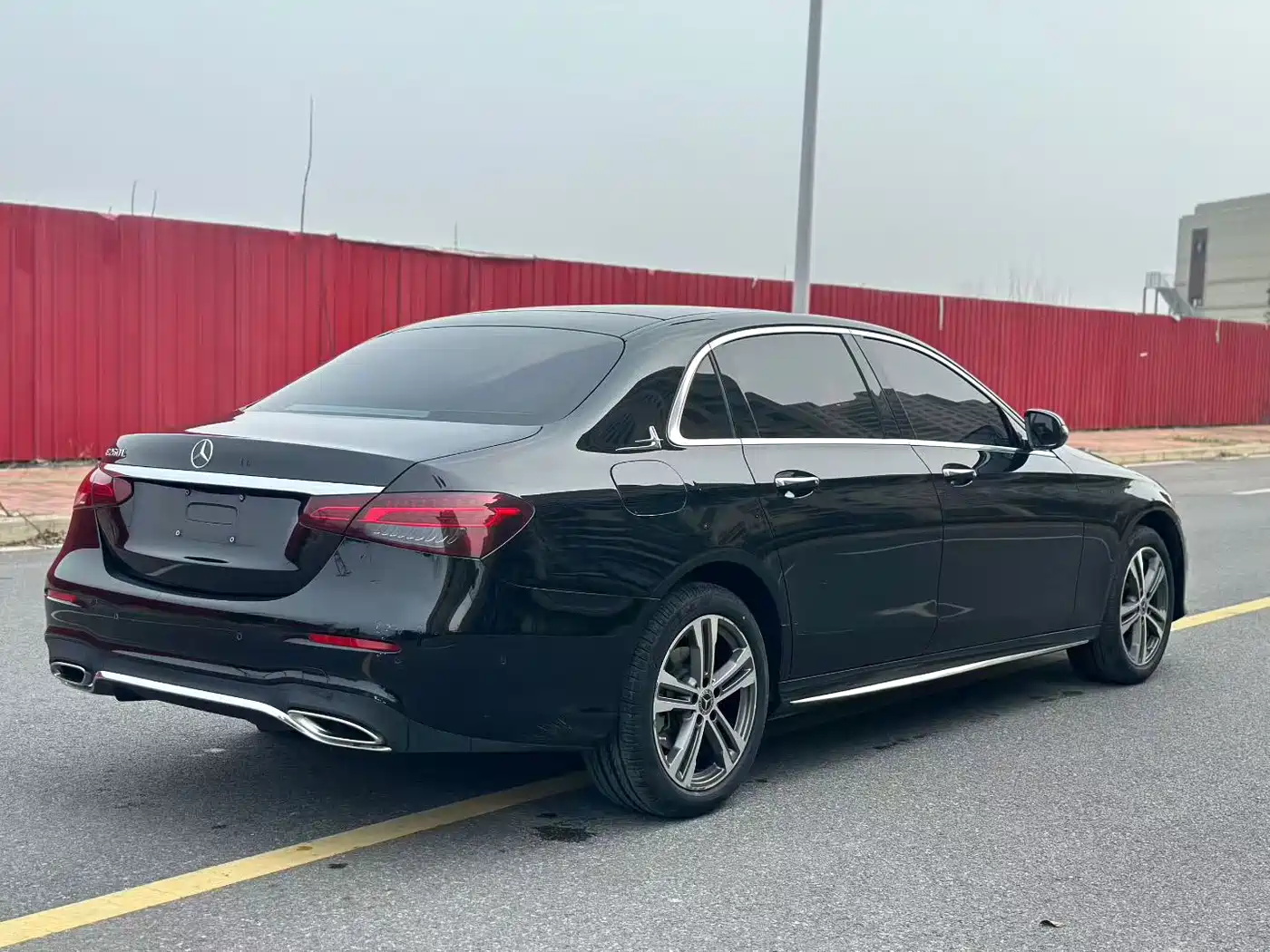 Mercedes-Benz E-Class 2022 Model Facelift II E 260 L Sport фото 7