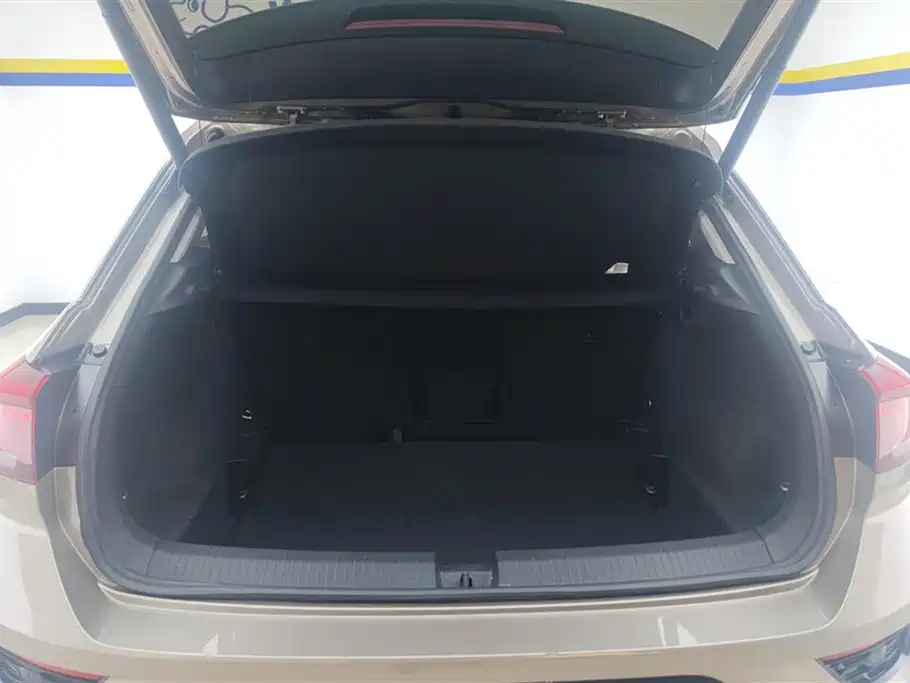 Volkswagen T-ROC 2020 280TSI DSG 2WD Comfort фото 4