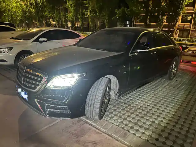 MERCEDES-BENZ S CLASS