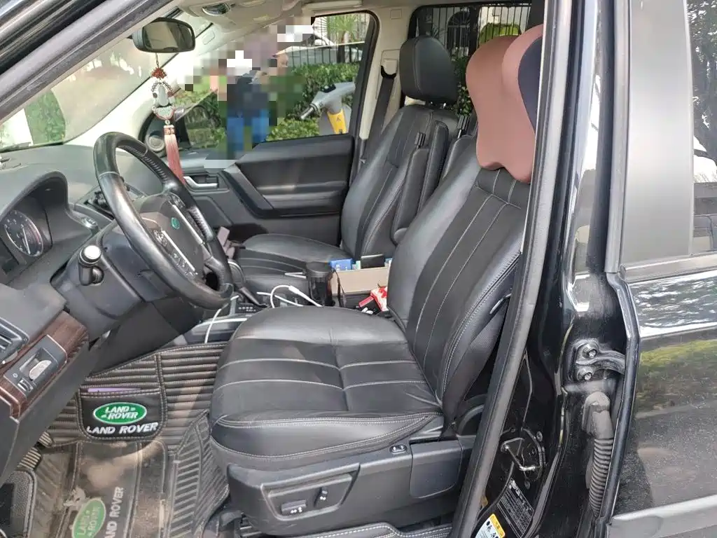 Photo 16 - Land Rover Freelander 2