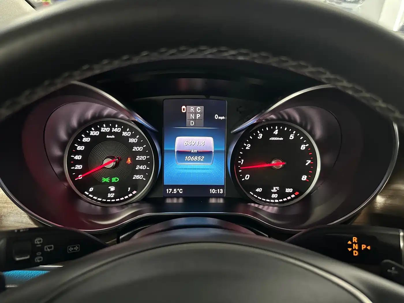 MERCEDES-BENZ V CLASS