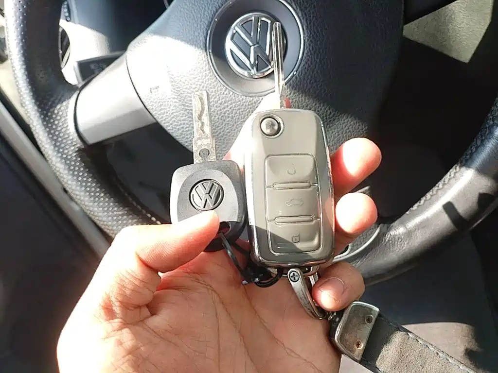 صورة 9 - Volkswagen Tiguan