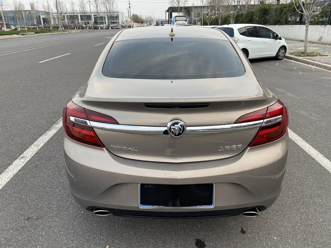 Buick Regal 2015 2.0L Elite Fashion Model фото 5