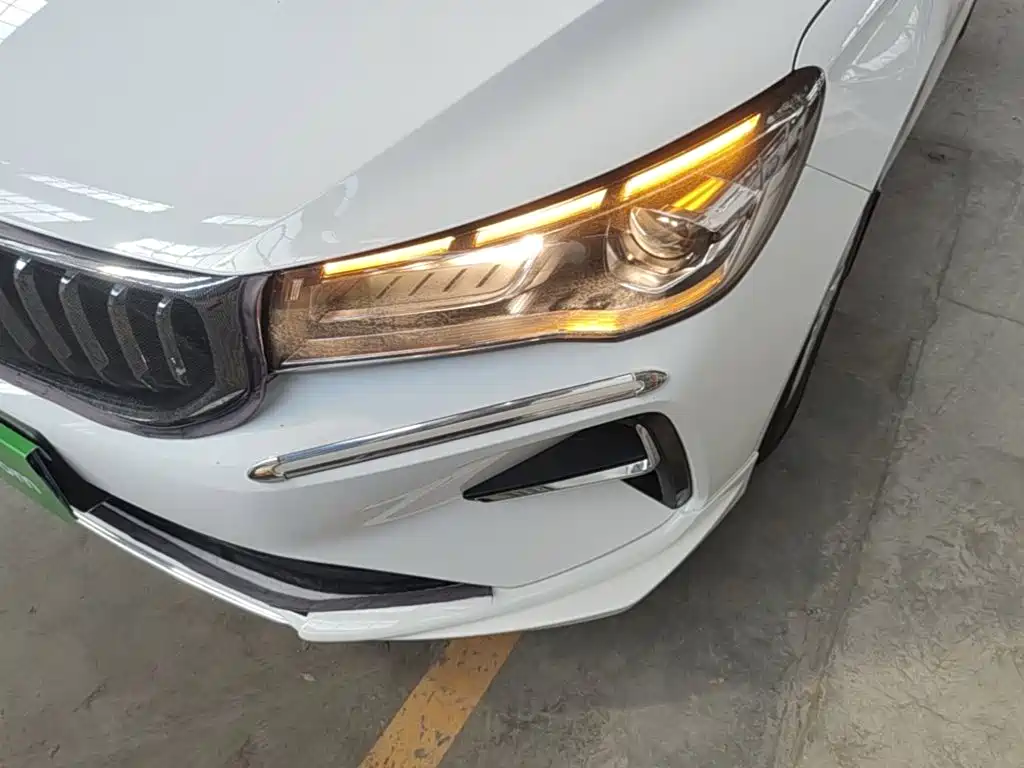 Geely Emgrand 2026 2025 4th Gen 1.5L Manual Starlight Edition