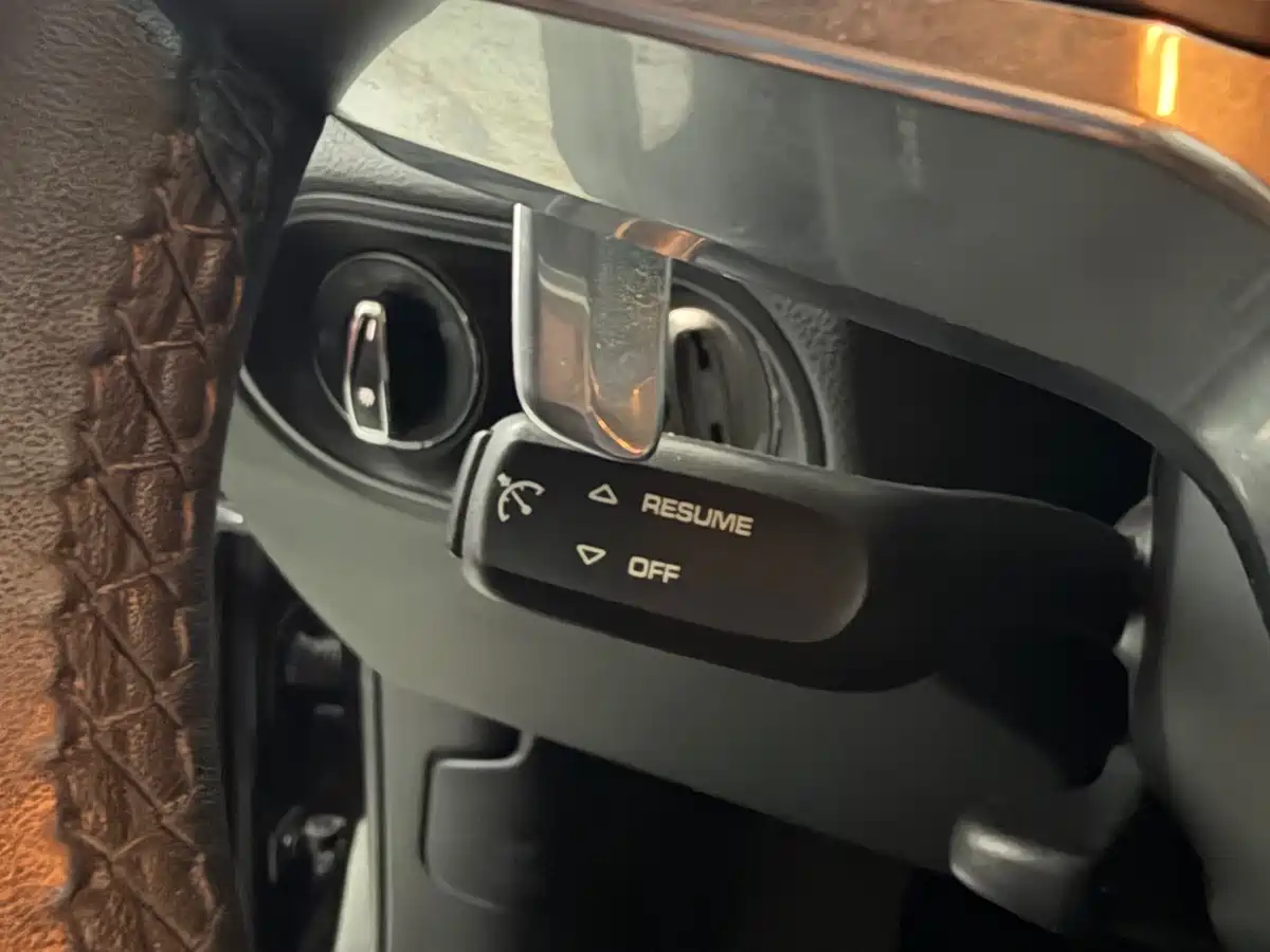 Porsche Macan 2016 Macan 2.0T фото 11