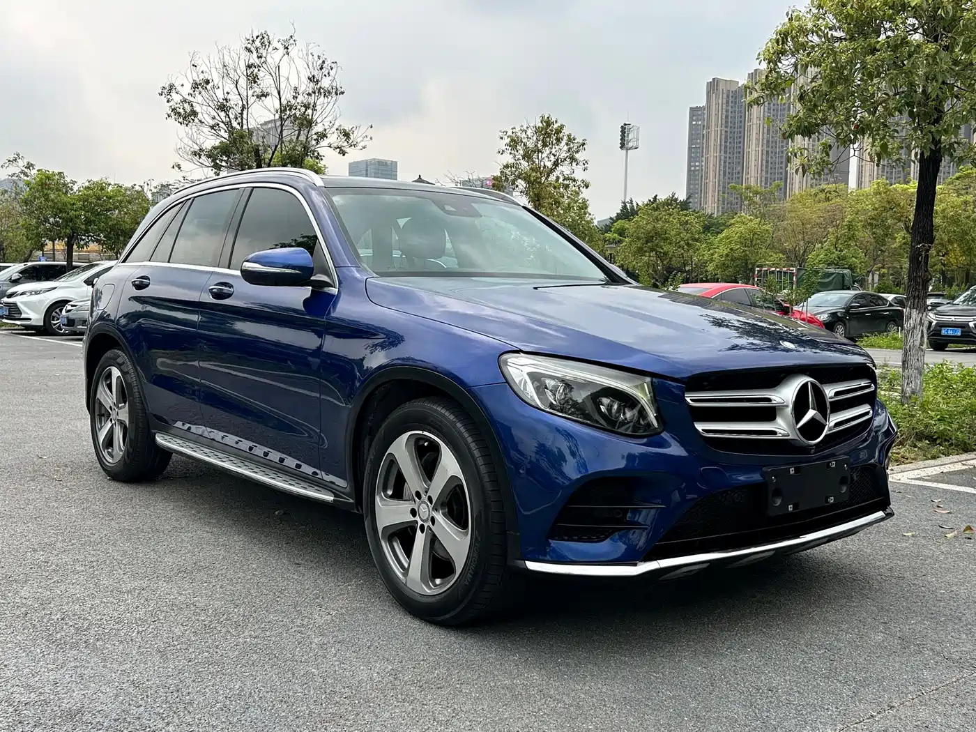 Mercedes-Benz GLC 2017 GLC 300 4MATIC Dynamic фото 3