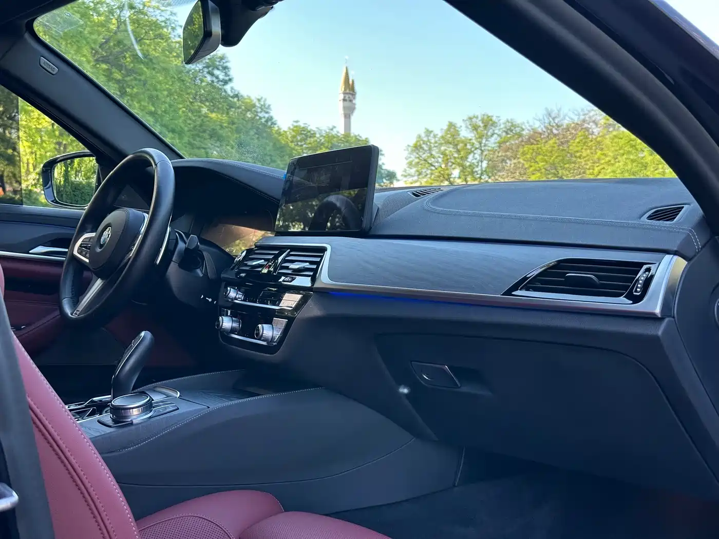 BMW 5 Series 2021 530Li Premium M Sport Package фото 6