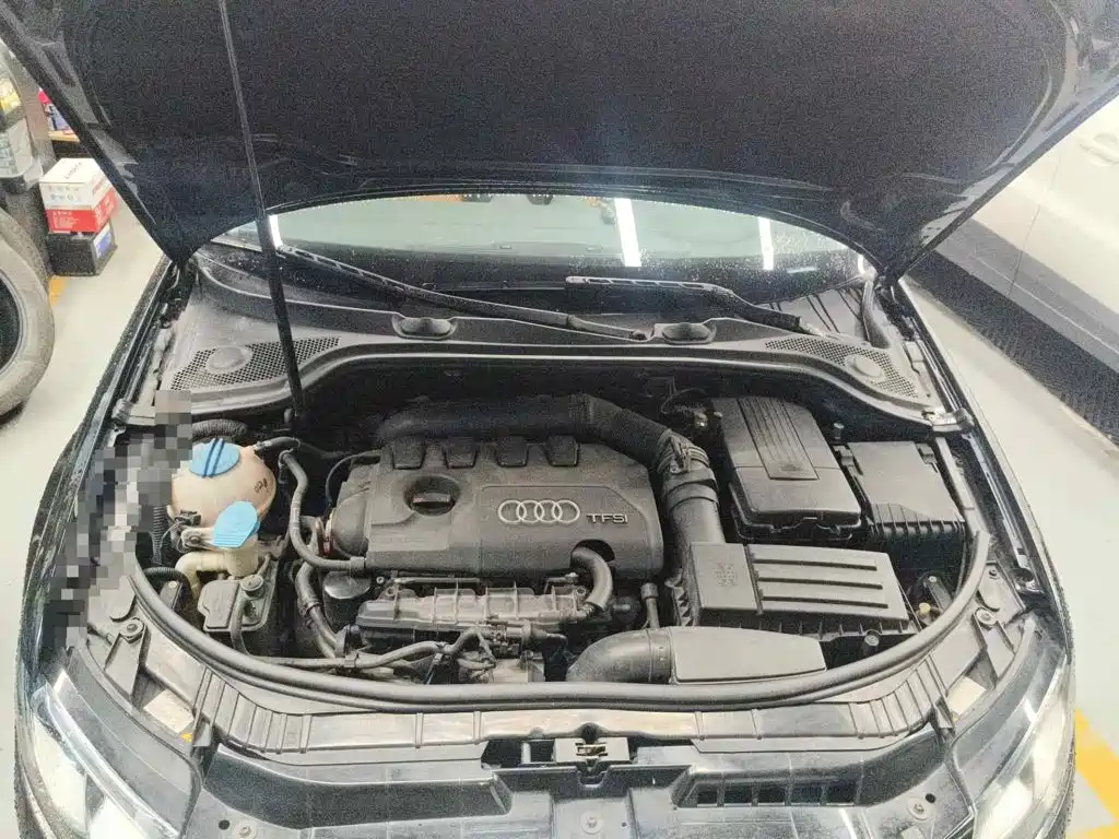 Photo 3 - Audi A3 (Import)
