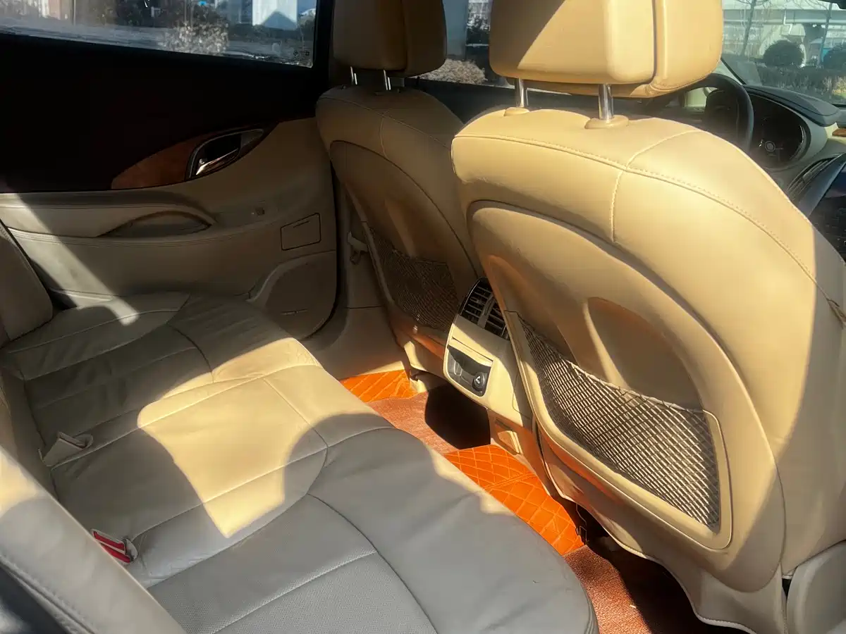 Buick LaCrosse 2011 2.4L SIDI Luxury Edition фото 5