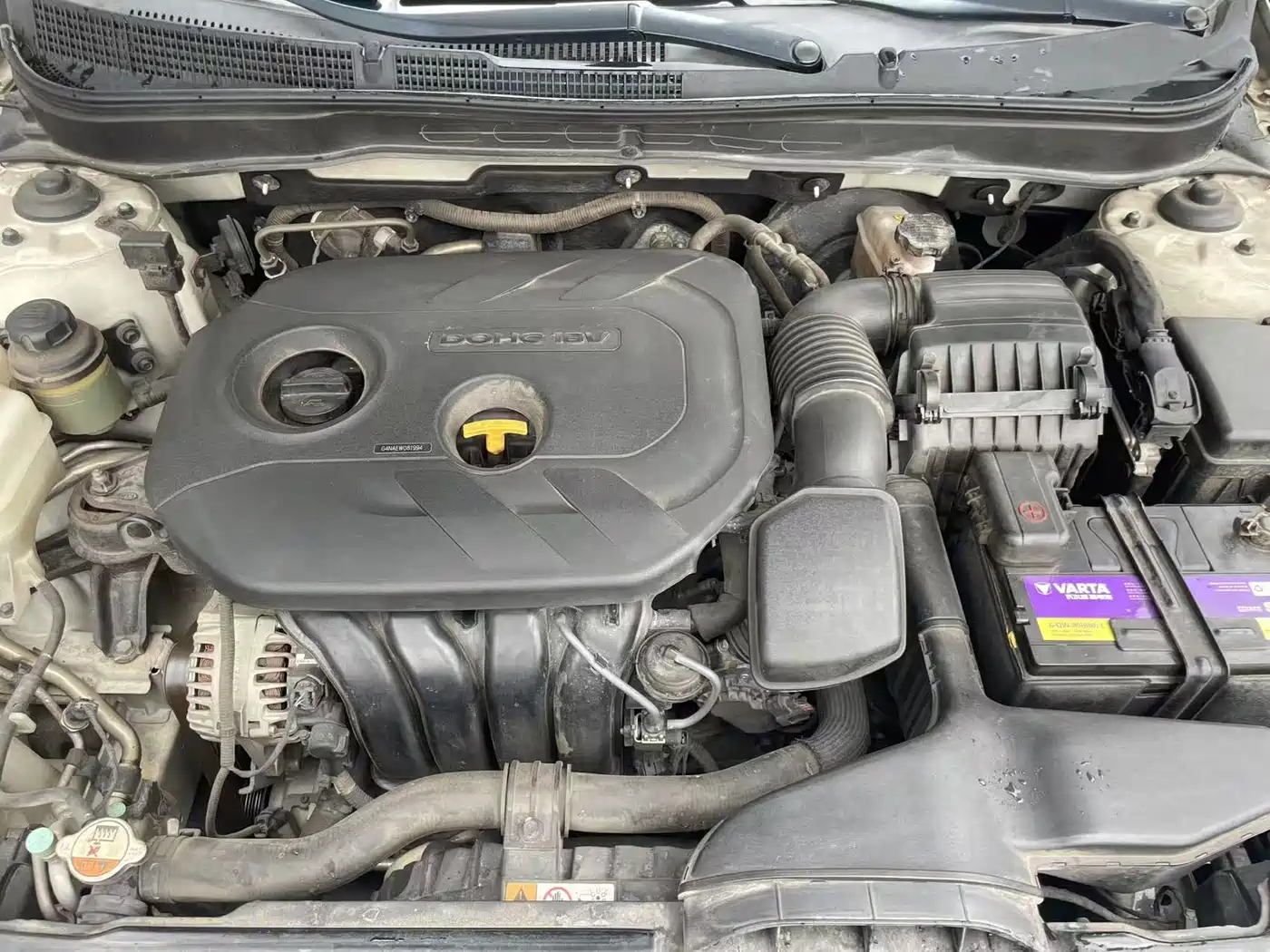 Hyundai Sonata 2014 2.0L Automatic Luxury фото 15