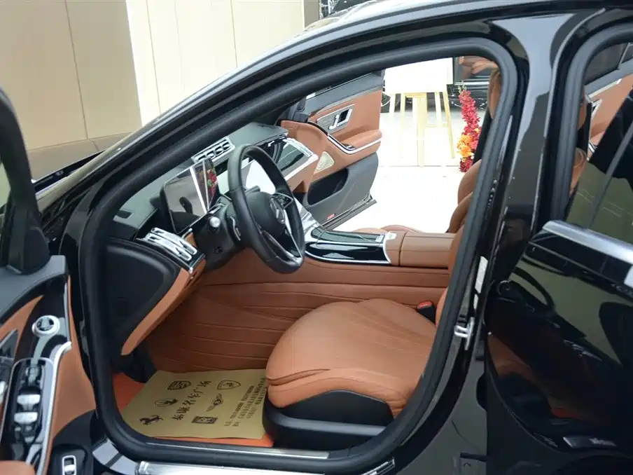 Mercedes-Benz S-Class 2024 S 400 L Luxury Edition фото 4