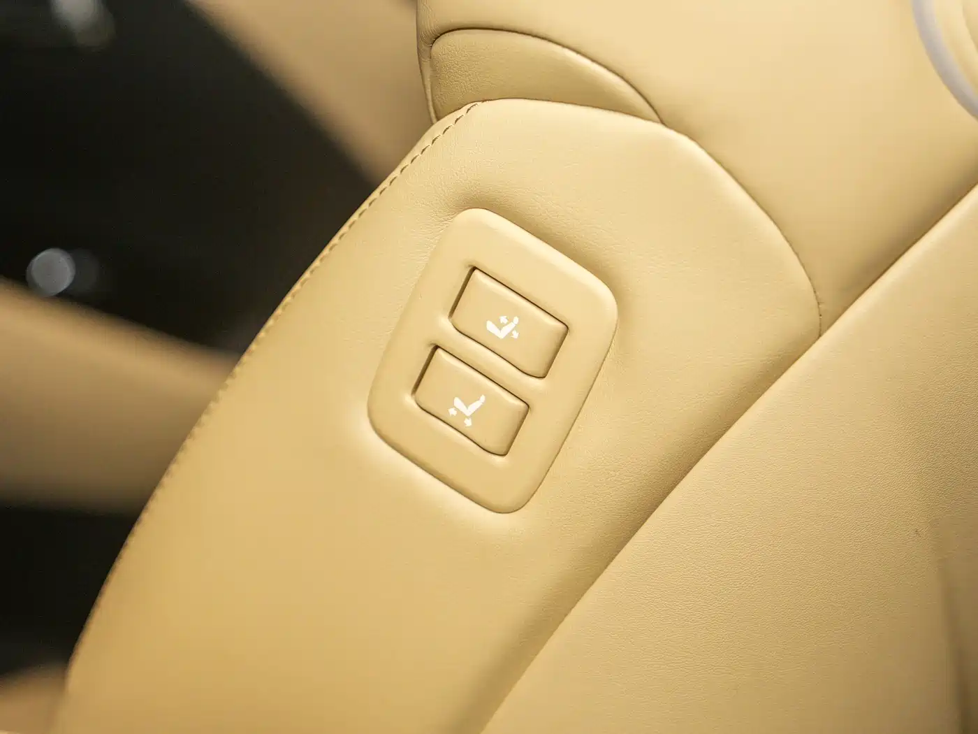 Toyota Alphard 2018 3.5L Premium фото 22