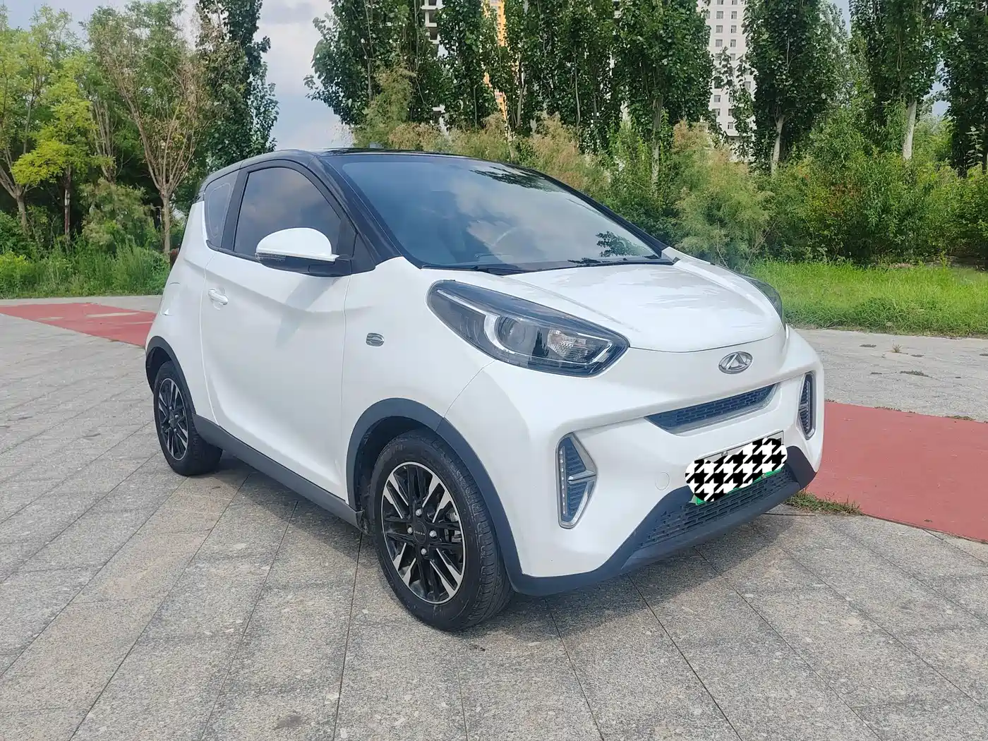 QQ New Energy Little Ant 2023 2022 Facelift Sweet Edition Full Sugar LFP 30.7kWh 30kW 301km