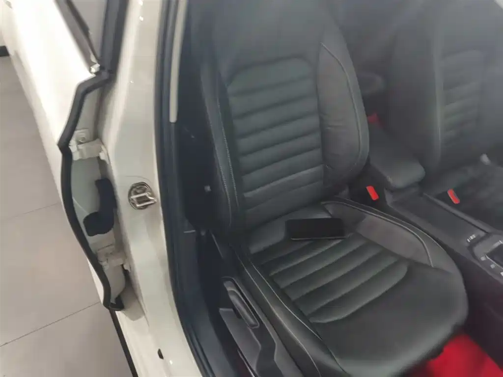 Volkswagen Lamando 2018 280TSI DSG Comfort Edition фото 25