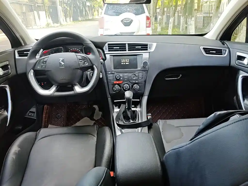 DS 6 2015 2014 1.6T Elegant Edition THP160