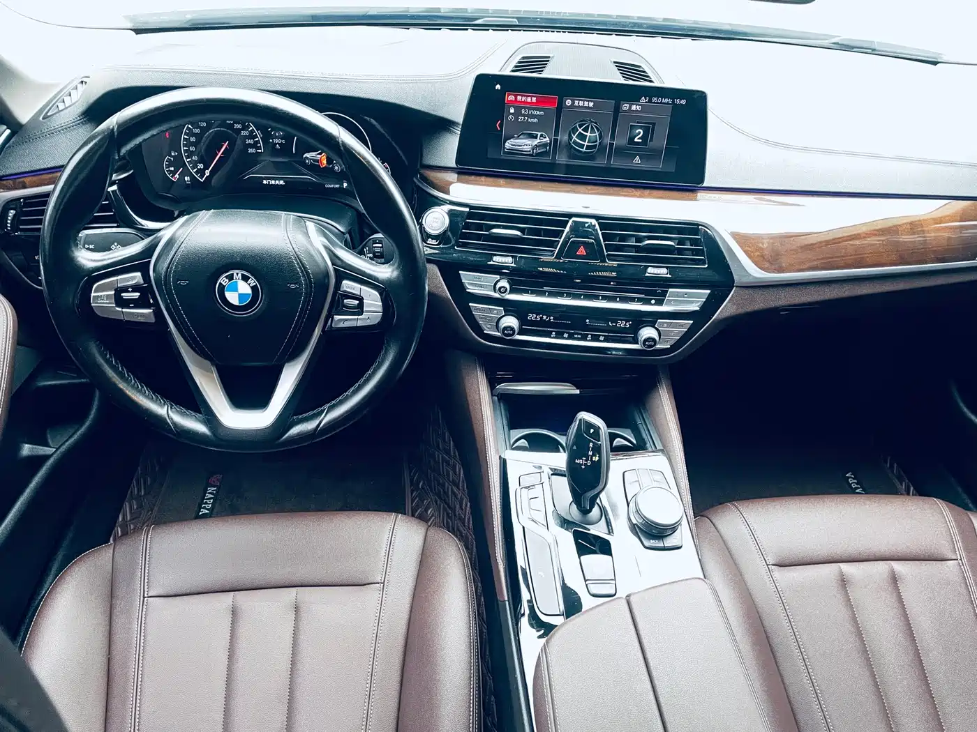 BMW 5 Series 2019 525Li Luxury Package фото 10