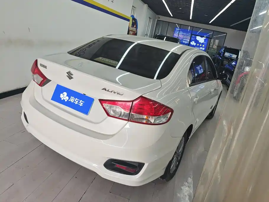 Suzuki Alivio 2015 2015 1.6L Manual Comfort