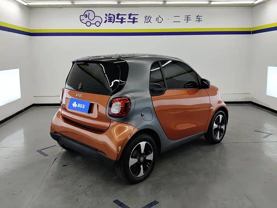 smart fortwo 2018 2018 1.0L 52kW Hardtop Passion Edition China V