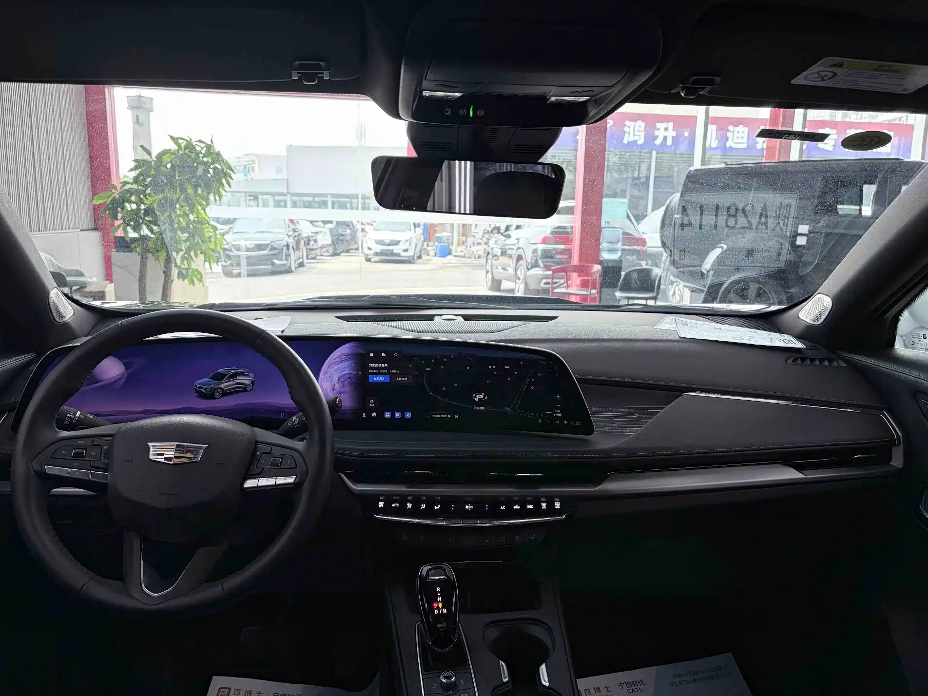 Фото 7 - Cadillac XT4