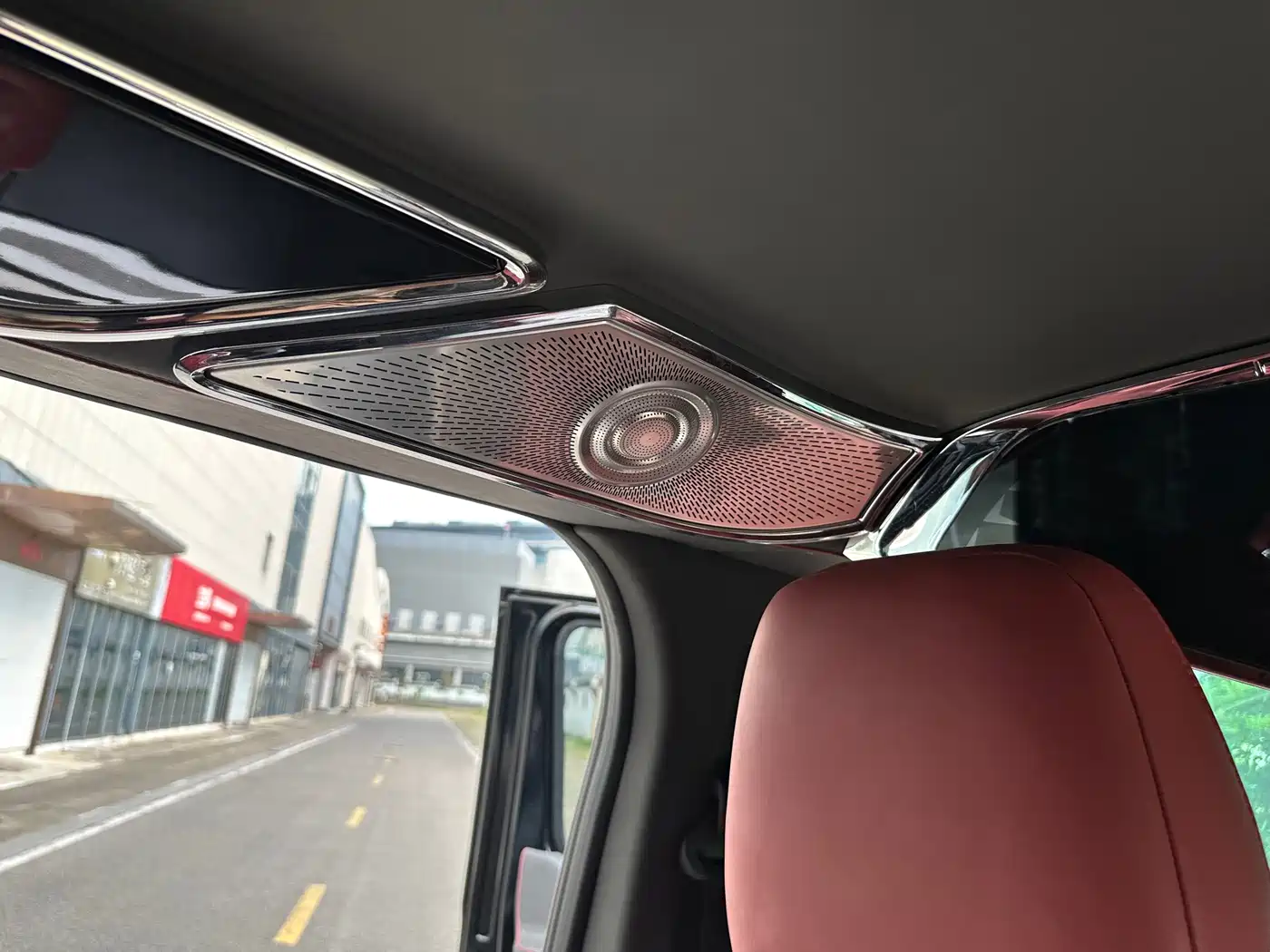 Ford Tourneo 2024 2024 Model 2.0T Auto Supreme Plus Edition