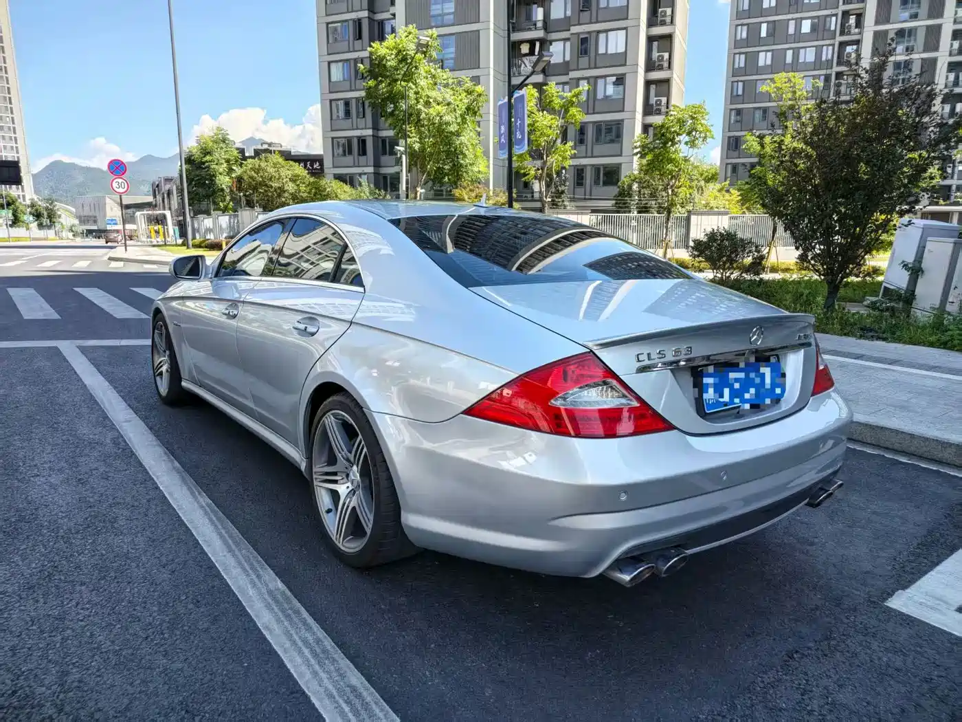 Mercedes-Benz CLS AMG 2010 2008 AMG CLS 63
