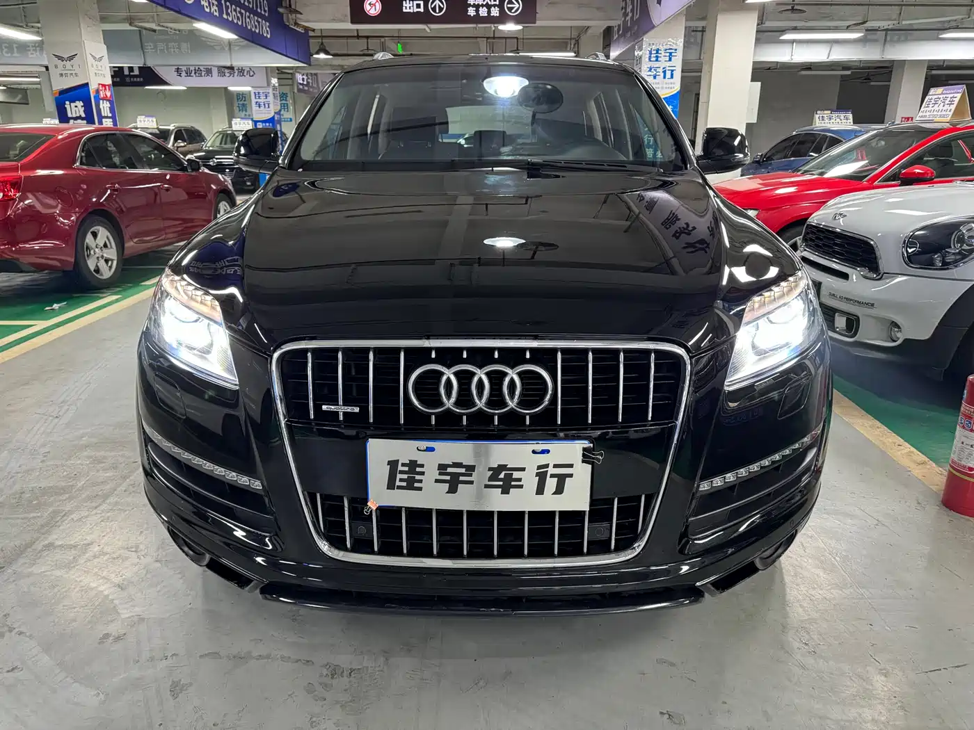 Фото 3 - Audi Q7