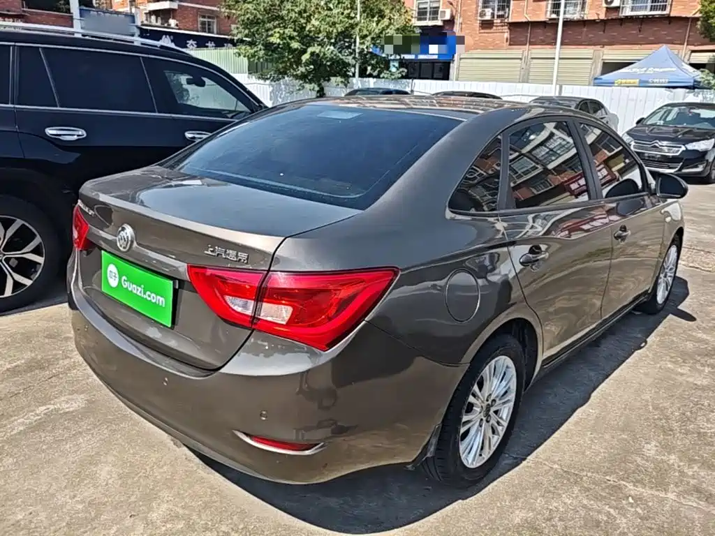 Фото 5 - Buick Excelle