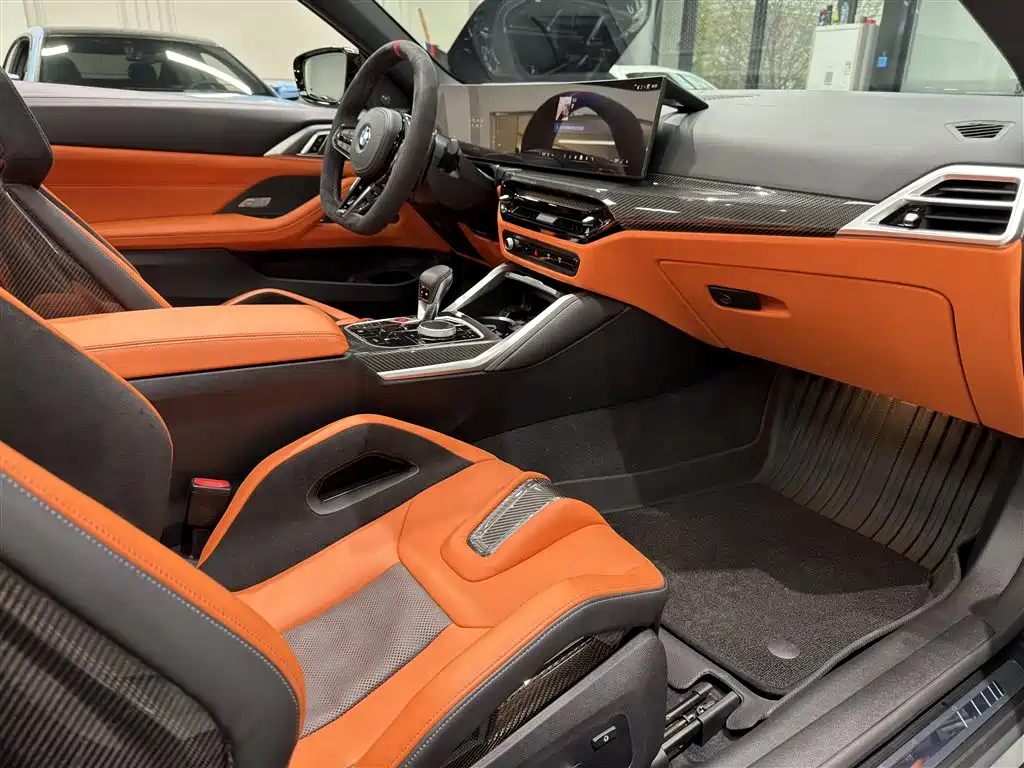 BMW M4 2024 BMW M4 Convertible M xDrive Competition фото 11