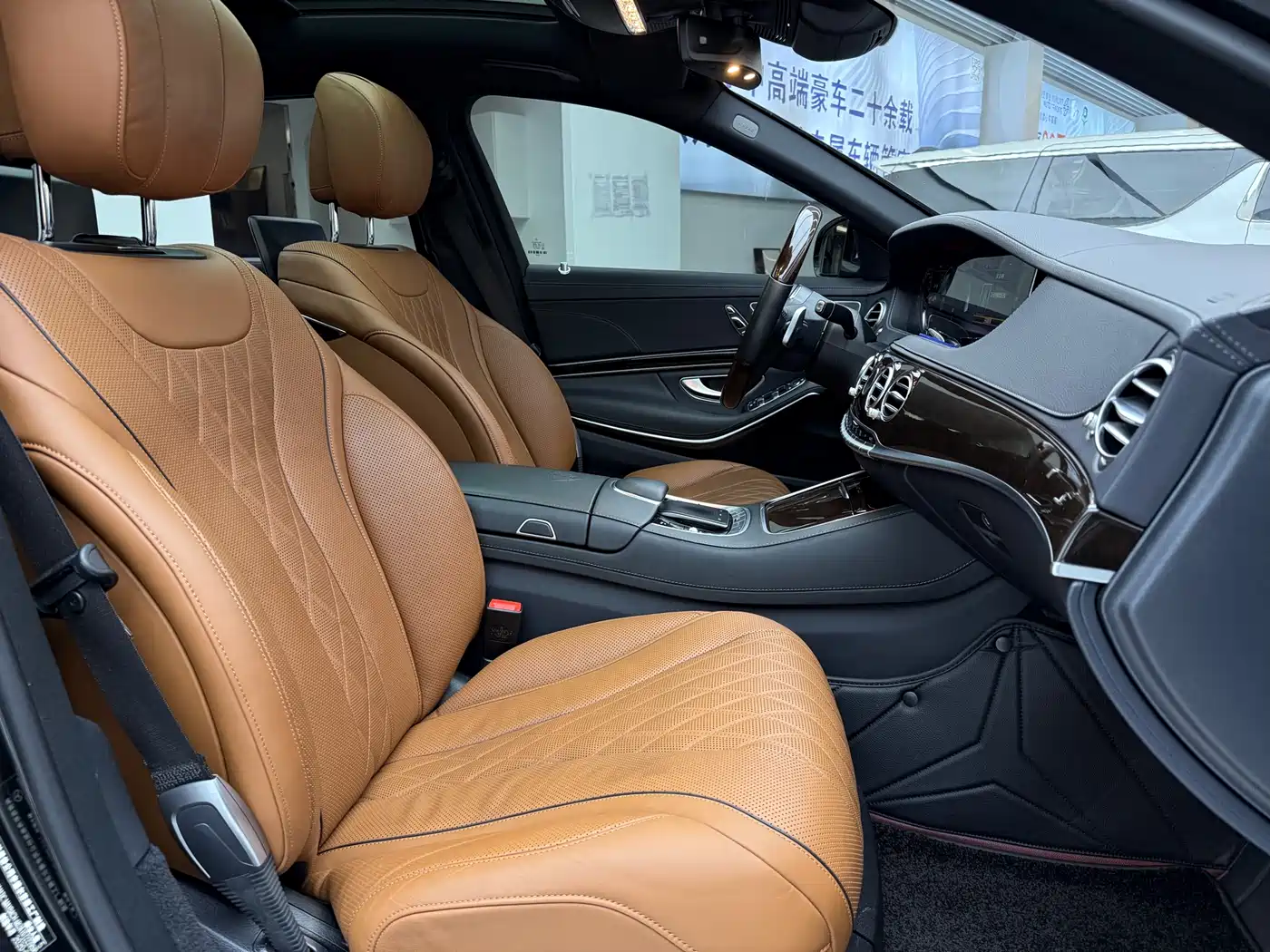 Mercedes-Benz Maybach S-Class 2020 S 450 4MATIC Collector's Edition фото 7