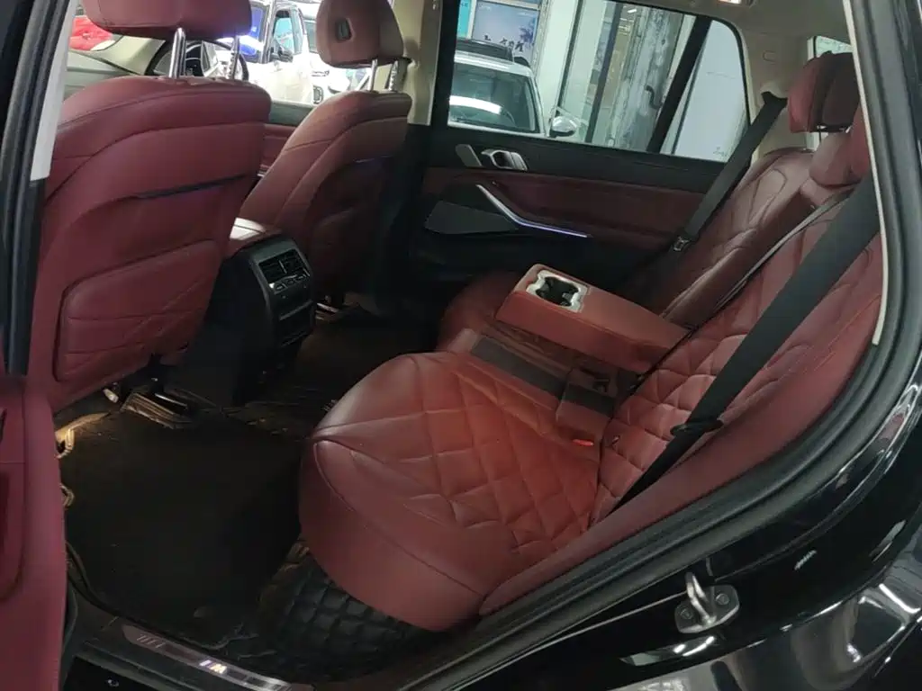 صورة 17 - BMW X5